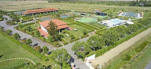 Marina Di Grosseto Villa Sleeps 2 Pool Air Con