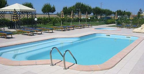 Marina Di Grosseto Villa Sleeps 2 Pool Air Con