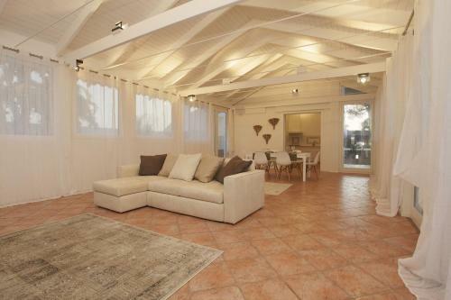 Villa Lory