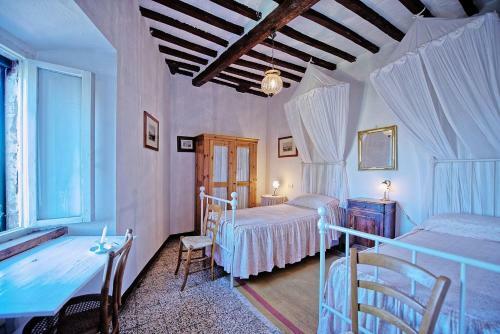 Marsiliana Apartment Sleeps 6