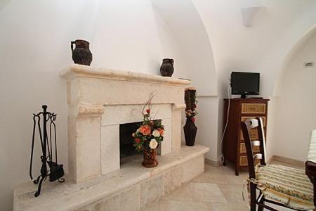 Martina Franca Villa Sleeps 4 Pool Wifi