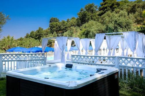Arenaccia Villa Sleeps 3 Pool Air Con Wifi