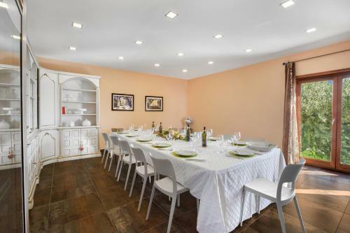 Villa Elia