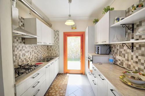 Conca Verde Holiday Home Sleeps 6 With Air Con