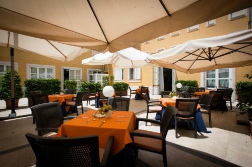Hostal San Domenico's Rooms