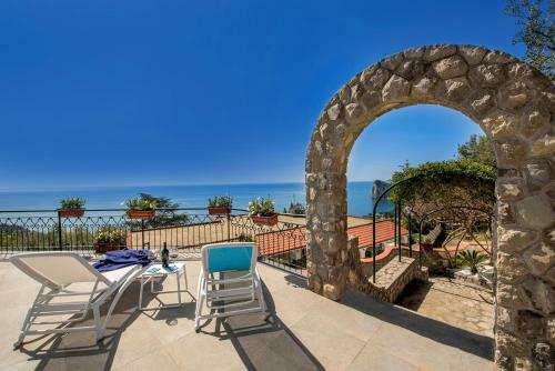 Amore Rentals - Villa Marina