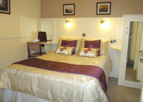 Avalon House B&B