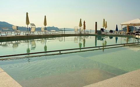 Meina Villa Sleeps 3 Pool Wifi