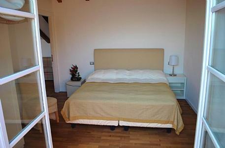 Meina Villa Sleeps 6 Pool Wifi