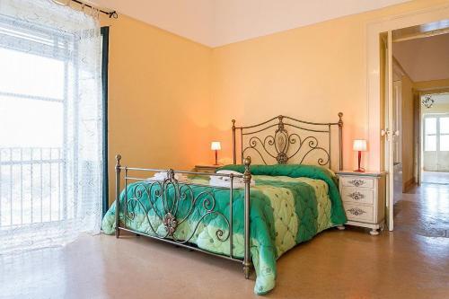 Parati Villa Sleeps 16 With Pool And Air Con