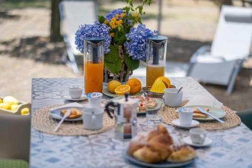 Bed & Breakfast My Place Home & Garden
