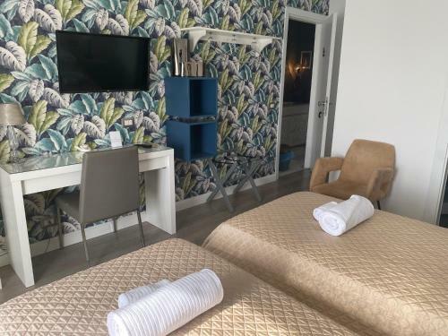 Hostal Corso Italia Rooms