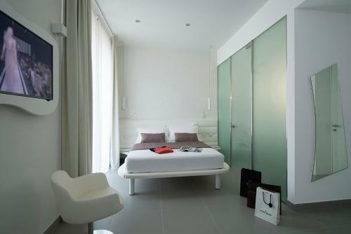 Mia Aparthotel