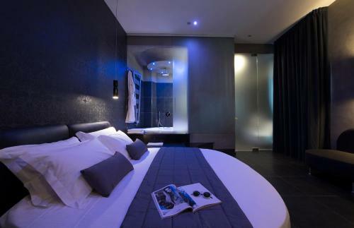 Mia Aparthotel