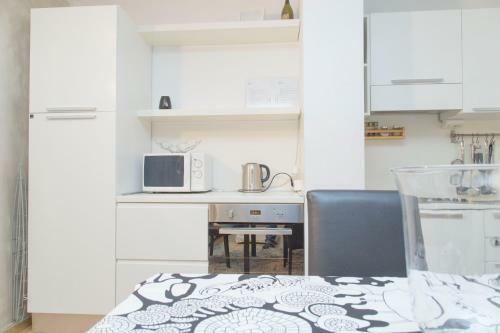 Apartamento Cozy & Comfy Apt In Navigli Area