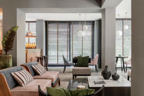 Coast Hotel & Spa - Adults Only