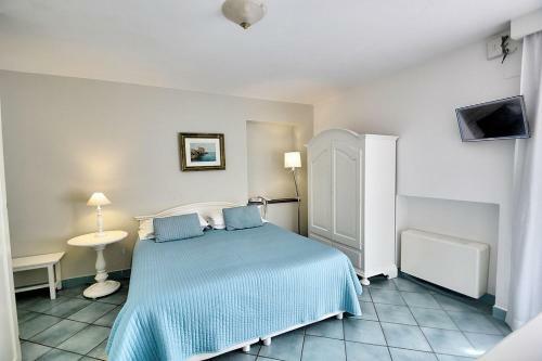 Minori Villa Sleeps 3 Pool Air Con Wifi
