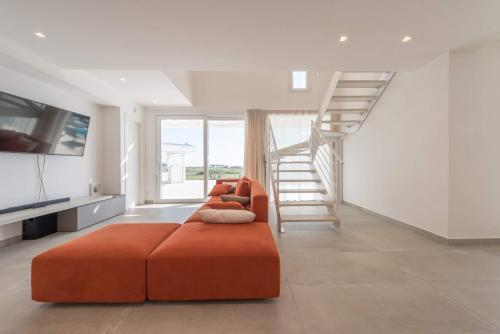 Villa White