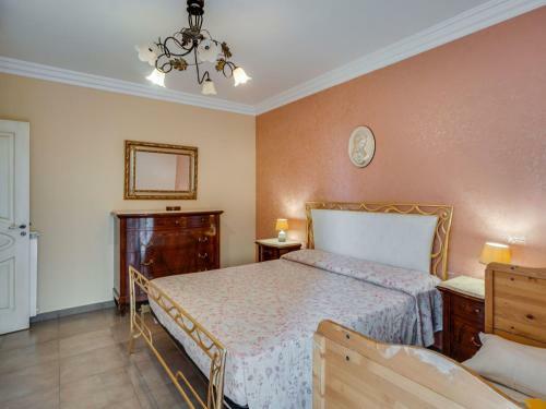 Timeless Apartment In Modica With Terrace