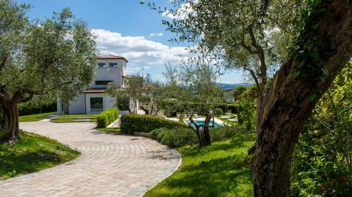 Villa Mandara 8&2