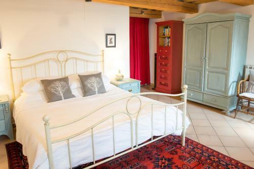 Home Set In Olive Grove