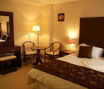 The Gateway Hotel