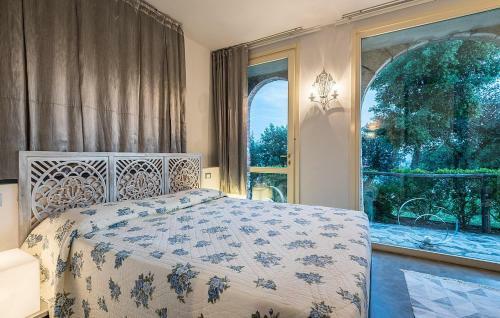 Grotta Giusti Villa Sleeps 14 Pool Air Con Wifi