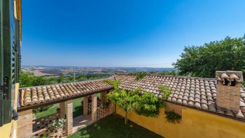 Villa Casale Verdicchio 10&2