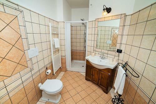 Montefiascone Villa Sleeps 20 Pool Air Con Wifi