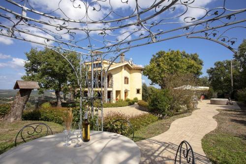Villa I Gigli Del Belvedere 16