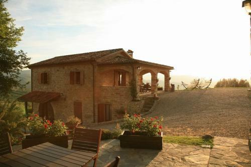 Storie Di Borgo, A Village Surrounded By Nature