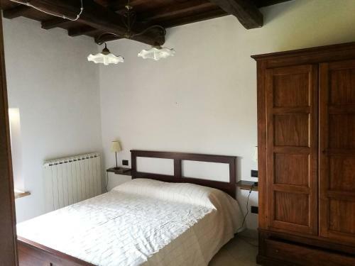 Whole Country House With 48 Beds Into 8 Apartmans