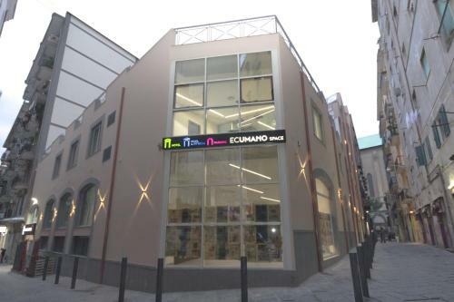 Hotel Ecumano Space