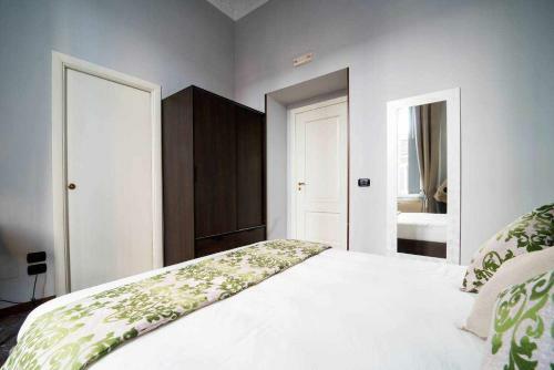 Hostal Seaside Caracciolo