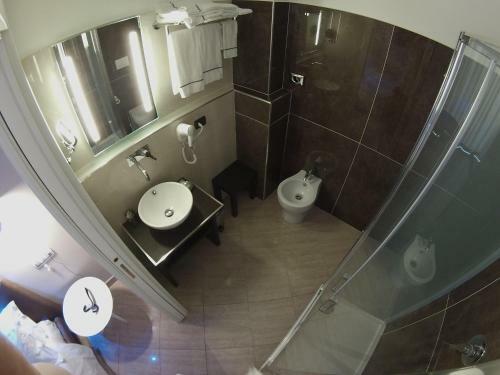 Hostal Sonevi Rooms