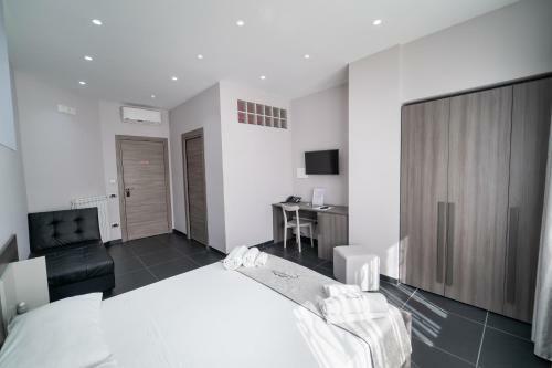 Hostal Al Campanile H. Napoli Centro