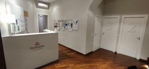 Hostal B&B Rettifilo