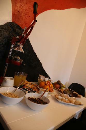 Hostal Black Vulcano Suites&studios