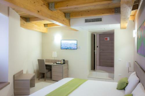 Hostal Art Suite Nel Cuore Di Napoli