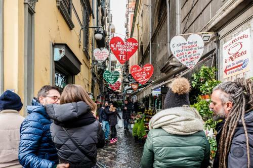 Hostal Art Suite Nel Cuore Di Napoli