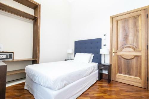 Hostal Gramsci Suites