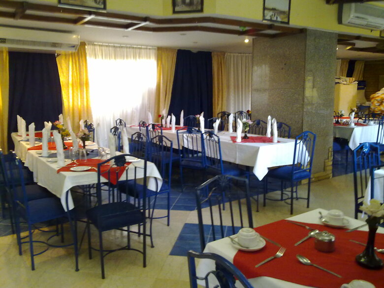 Gaddis Luxor Hotel, Suites And Apartments