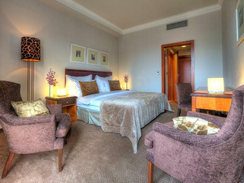 Jalta Boutique Hotel