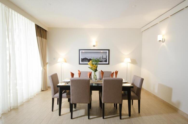 Aparthotel Dubai World Trade Centre