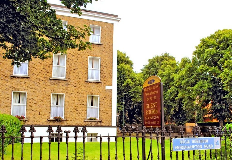 Hostal Morehampton Townhouse