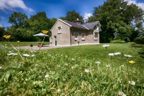 Schoolhouse At Annaghmore