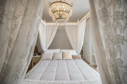 Hostal It?s Room