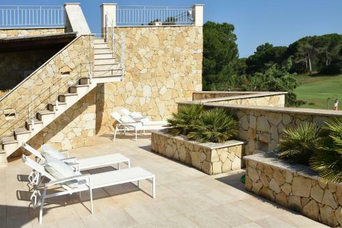 Hostal Is Arenas Private Golf & Foresterie Boutique Resort