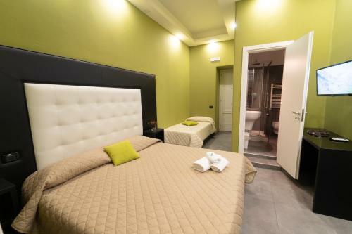 Hostal Royal House Napoli Centro