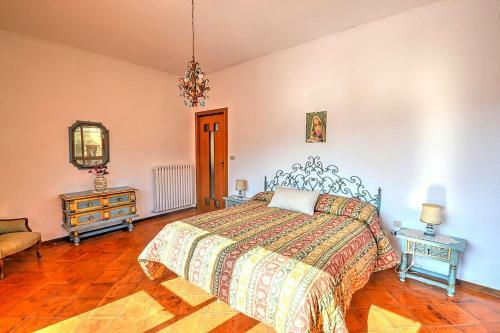 Seiano Apartment Sleeps 5